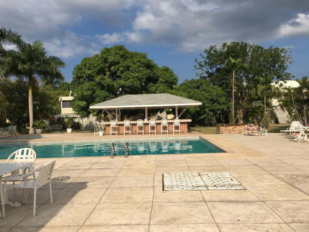 Anna'S Joye Seawind - Freeport, Montego Bay Apartamento Exterior foto
